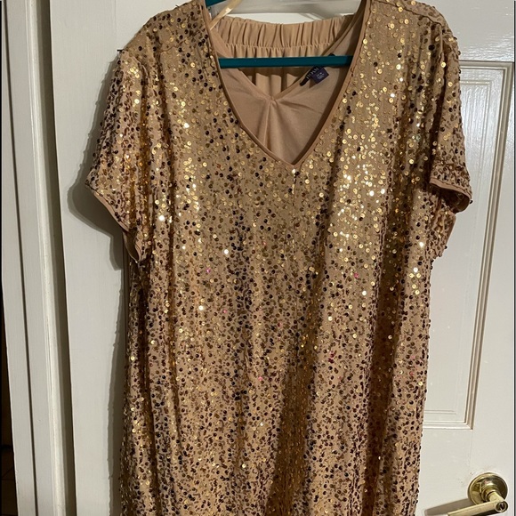 Roaman's Tops - Sequin Tunic pant set